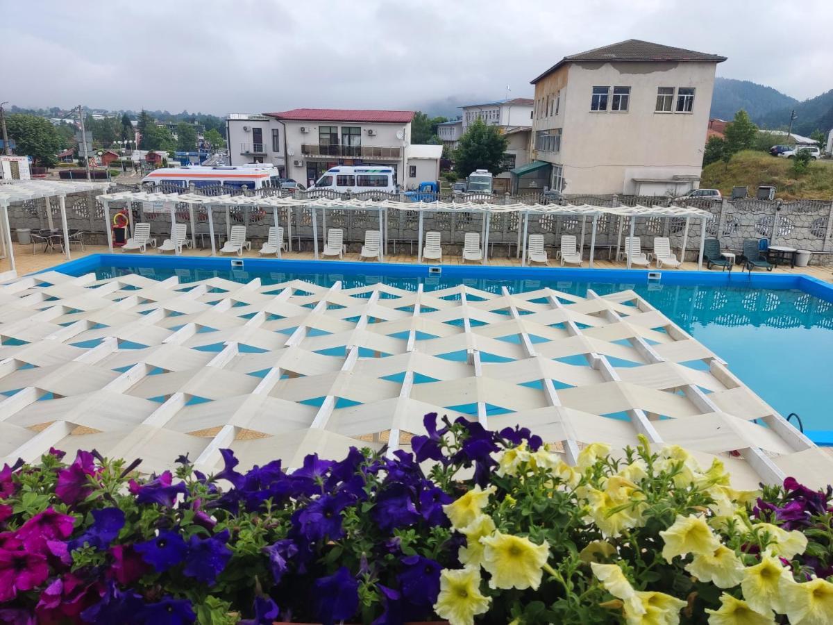 Hotel Elit Kirkovo  Exterior photo